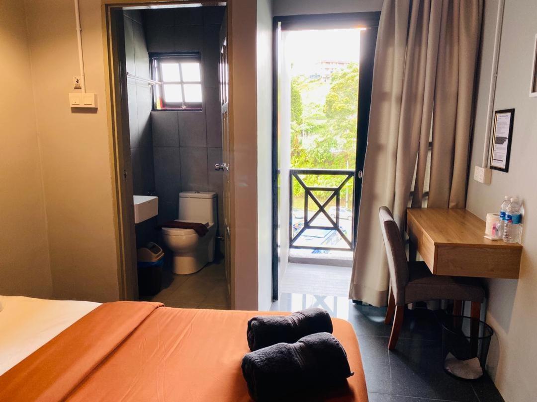 A3A Oastel Coliving Vandrerhjem Tanah Rata Eksteriør bilde