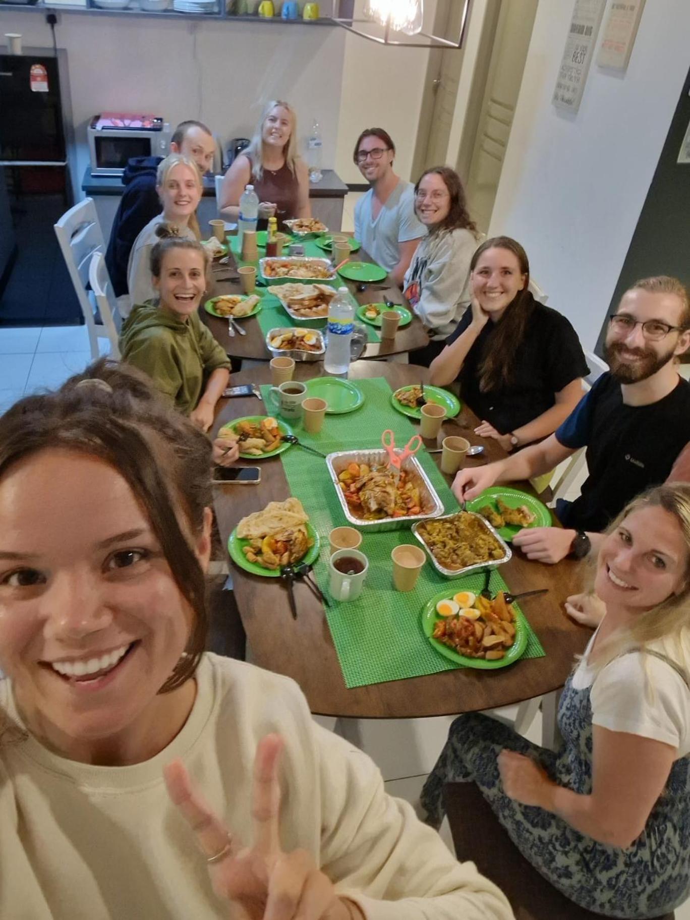 A3A Oastel Coliving Vandrerhjem Tanah Rata Eksteriør bilde